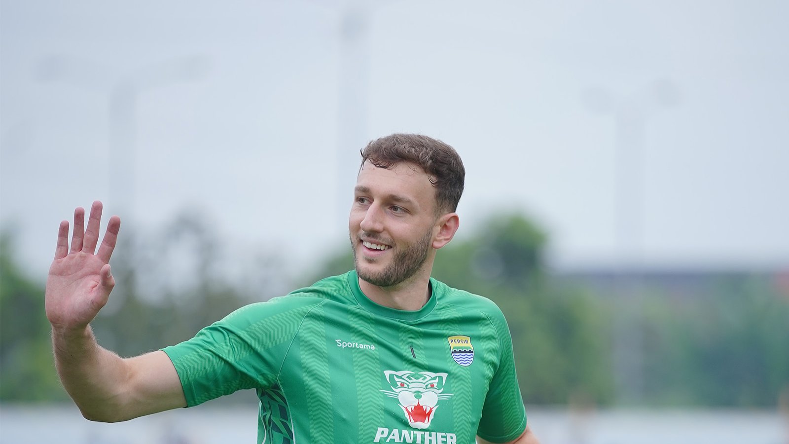 Adam Pryzbek Siap Menyambut Tantangan Baru Bersama Persib