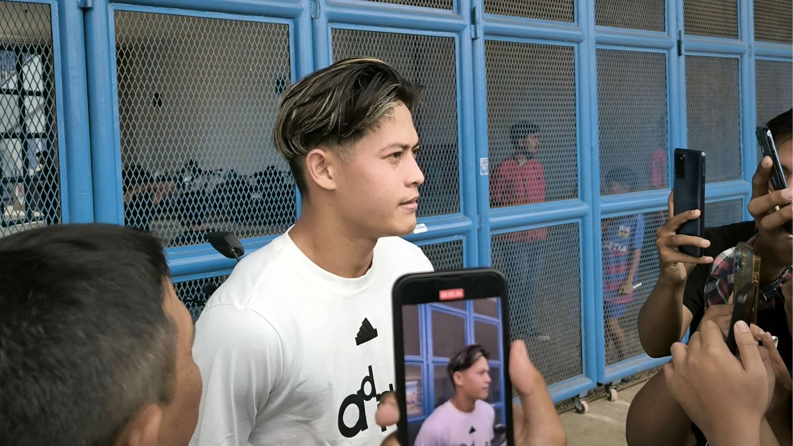 The Rise of AI-Powered Personal Assistants: How They Manage