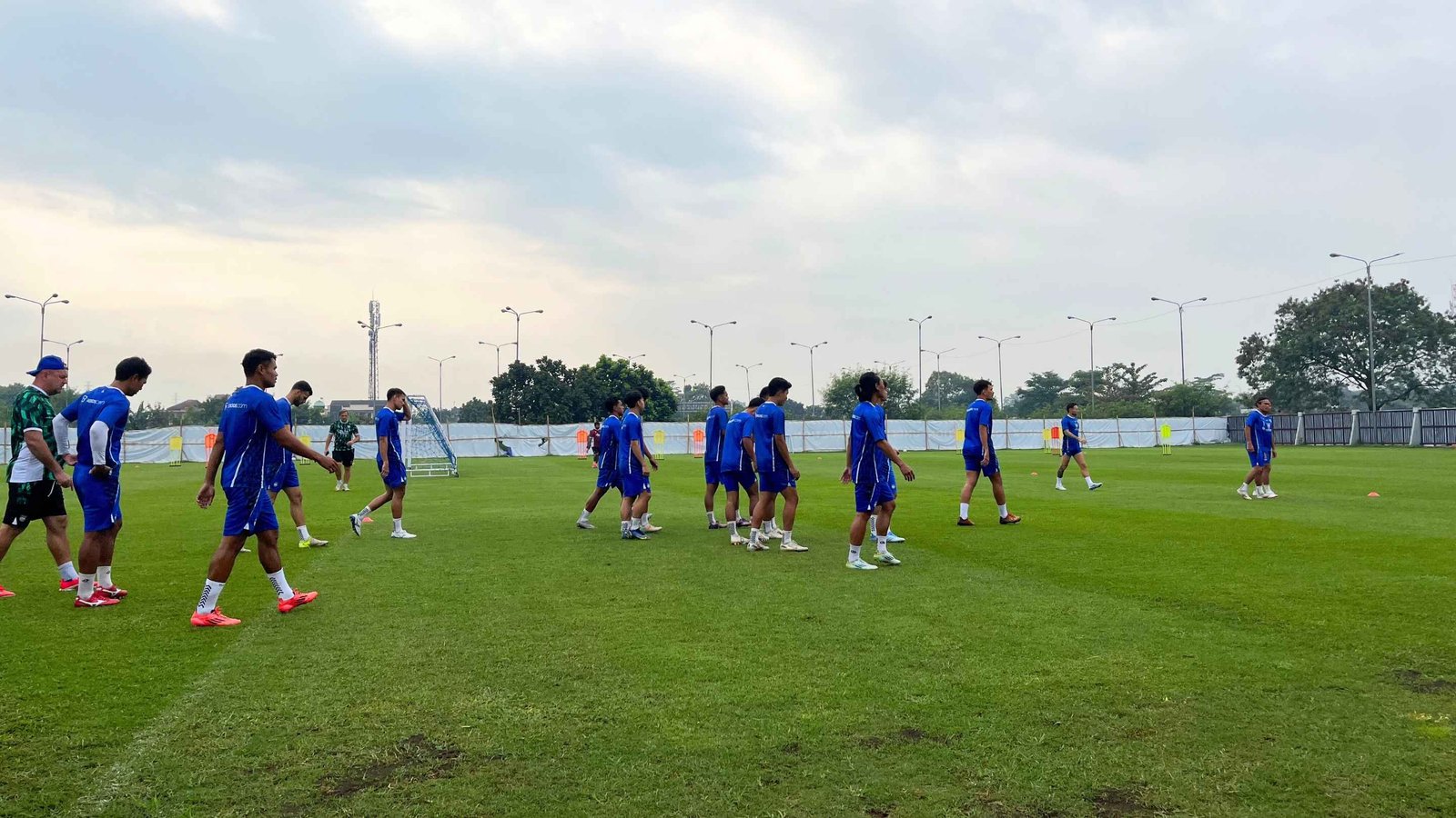 Persib Jalani Official Training Jelang Hadapi Port FC