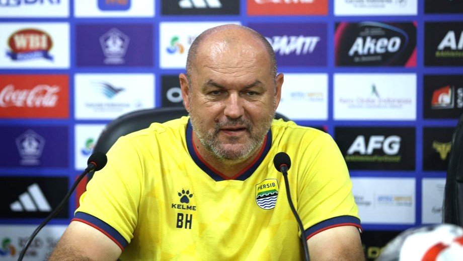 Turun ke Peringkat 4, Bojan Hodak Minta Anak Asuhnya Fokus Curi Poin Penuh di Kediri